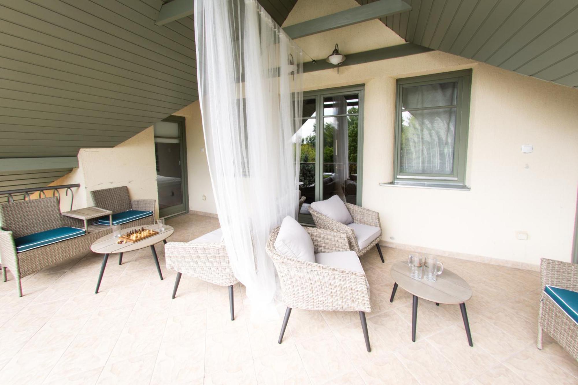 Villa Oliva Boutique Rooms Zamárdi Exteriér fotografie